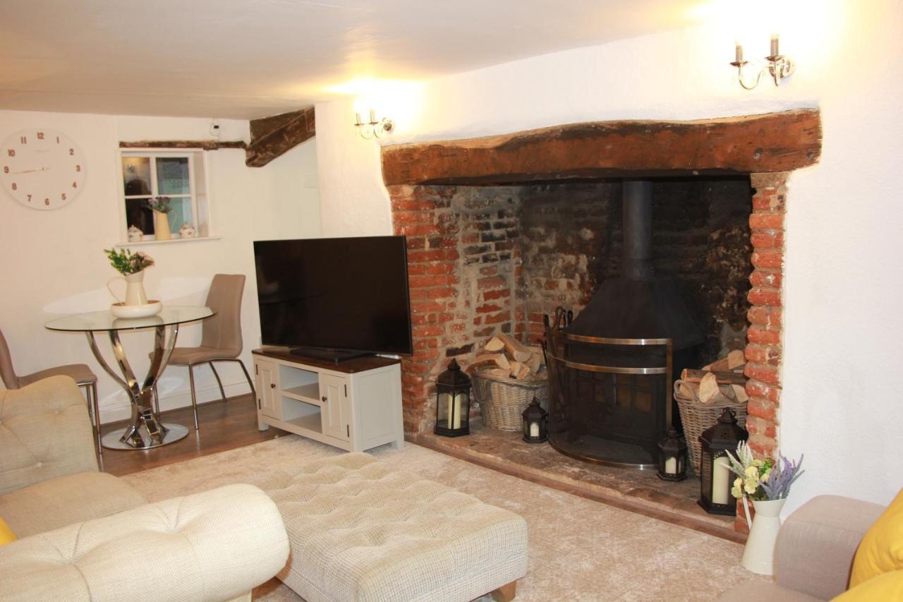 Romantic* Castle On The Hill Cottage *Framlingham Exteriör bild